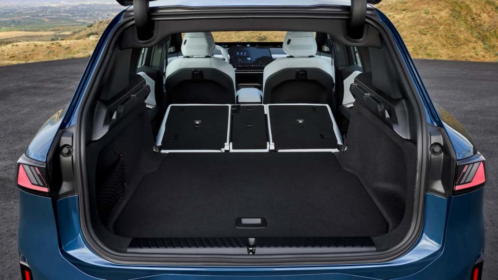 H νέα BMW iX3 βάζει τους Βαυαρούς σε νέα εποχή